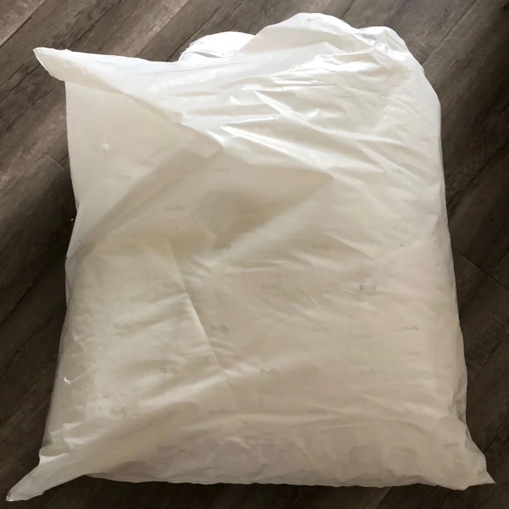 Buffy Cloud Comforter Full/Queen White NWT